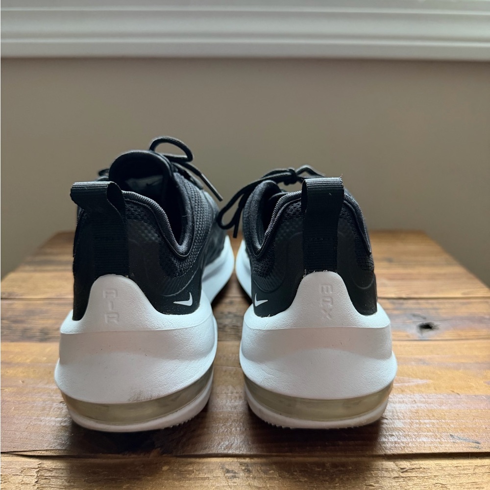 Nike Air Max Sneakers - Size 5.5 - Picture 4 of 11
